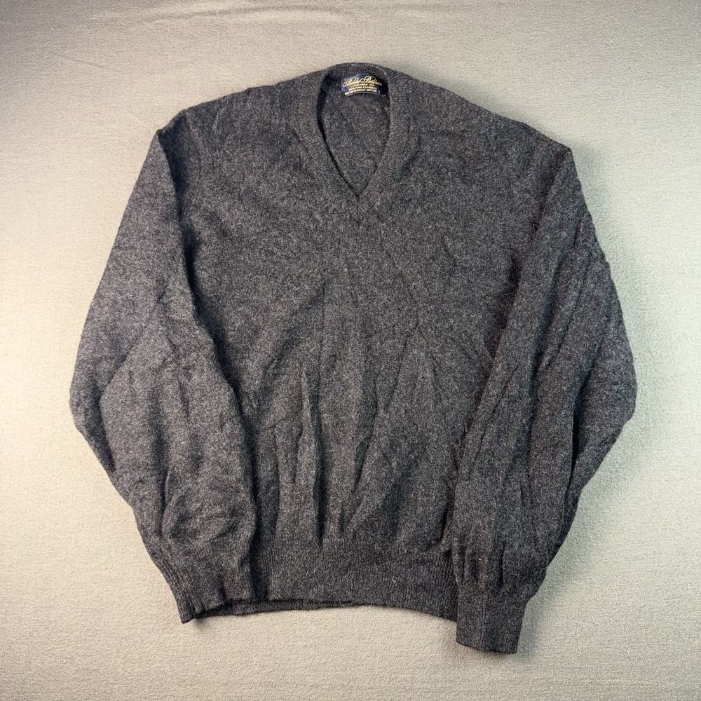 Brooks Brothers 100% Cashmere Gray V-Neck Sweater Mens Large Made in Britain